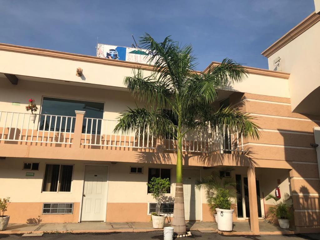 Hotel Nuevo Santander シウダービクトリア エクステリア 写真