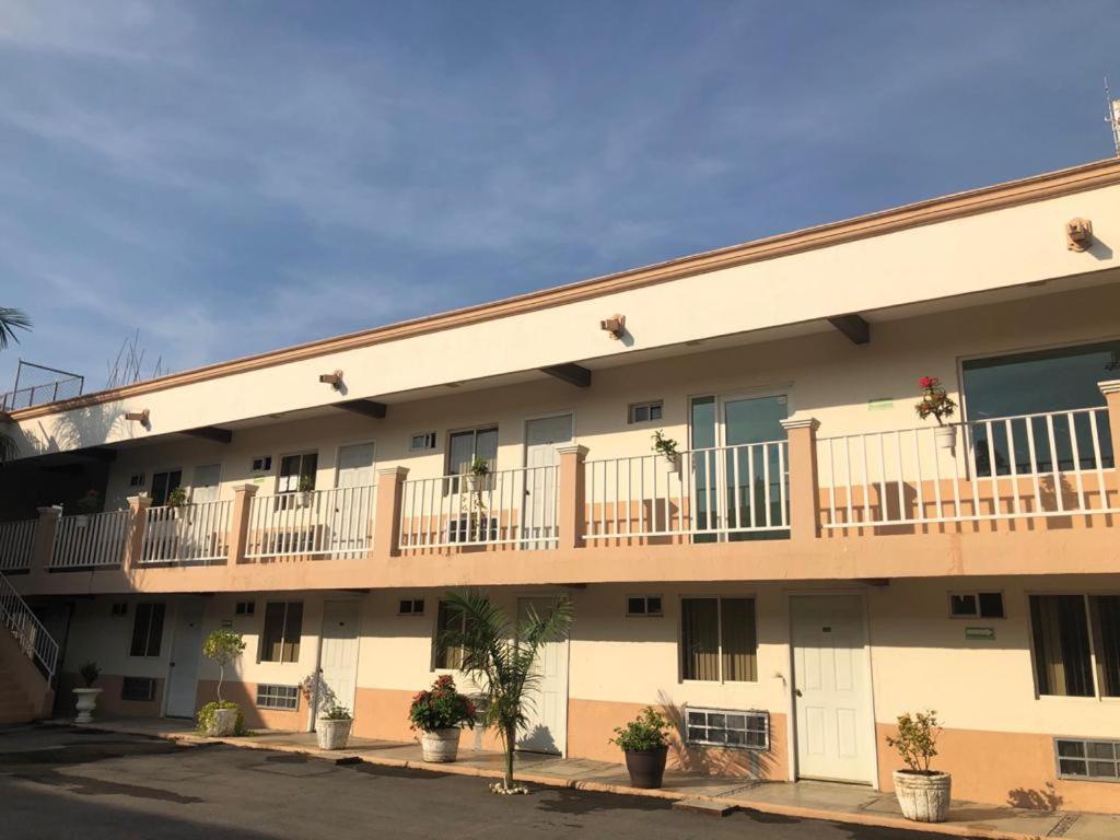Hotel Nuevo Santander シウダービクトリア エクステリア 写真